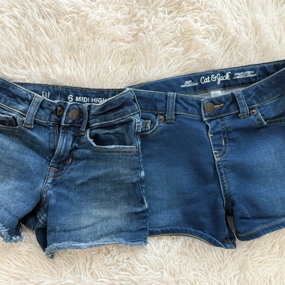 Gap and Cat & Jack Blue Denim Shorts - Picture 1 of 5